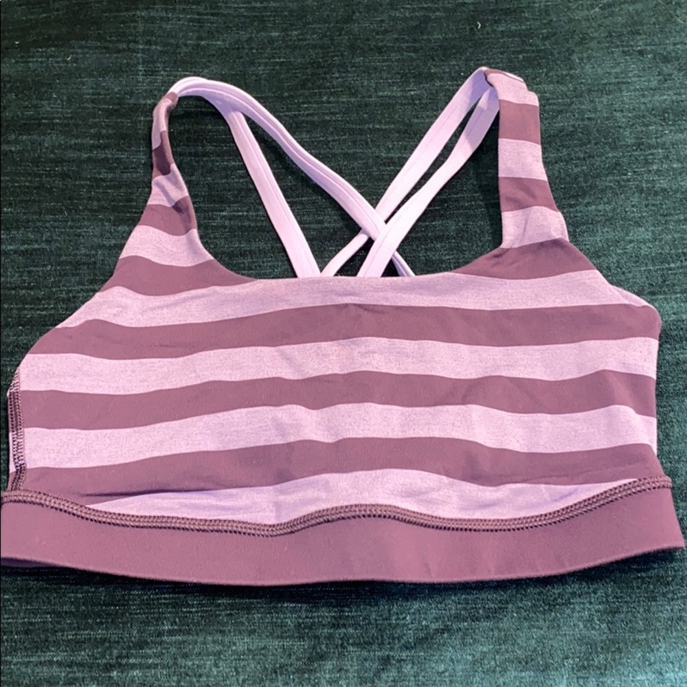Lululemon sports bra size 6